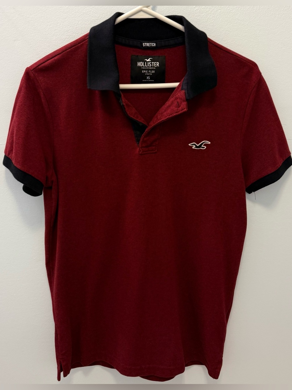Hollister Men's Burgundy Polo with Black Collar